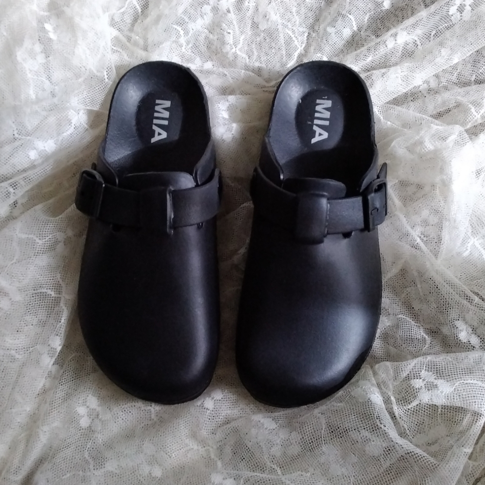SOLD - Woman's  Mia slip on clog shoes. Now $10 from $12